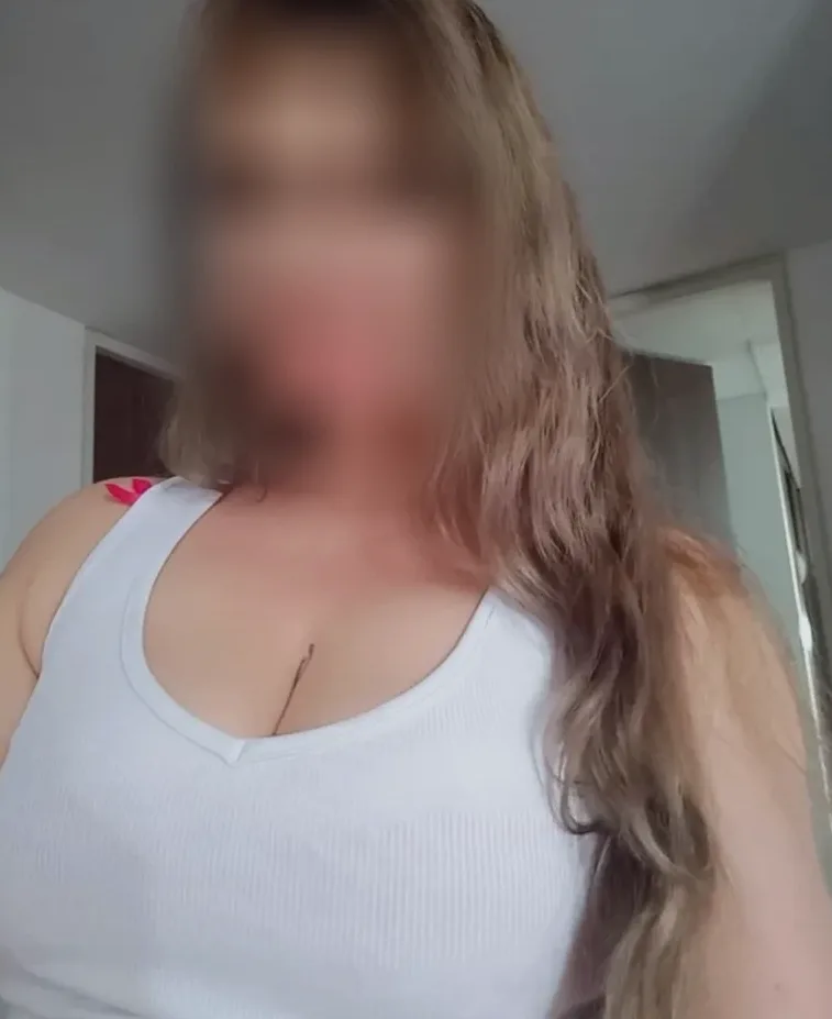 Hannah, 35