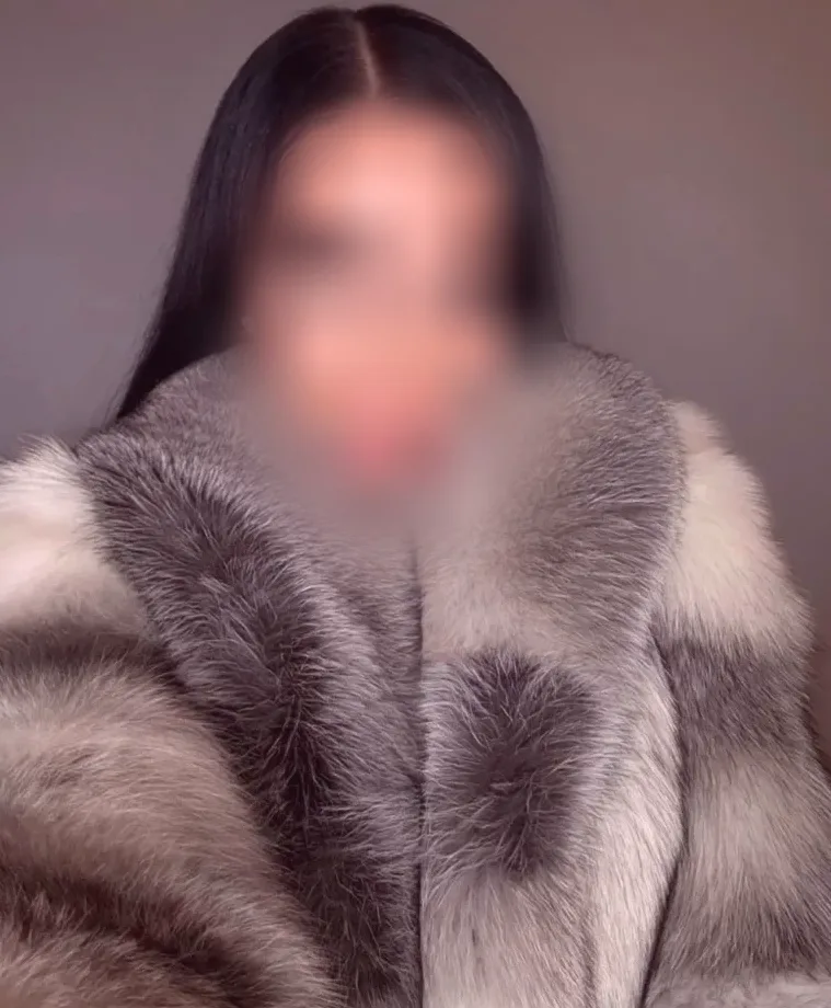 Miriam, 32